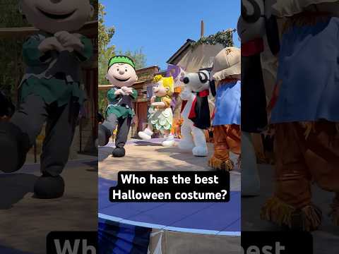 Enjoy Snoopy S Dance Party At Knott S Spooky Farm