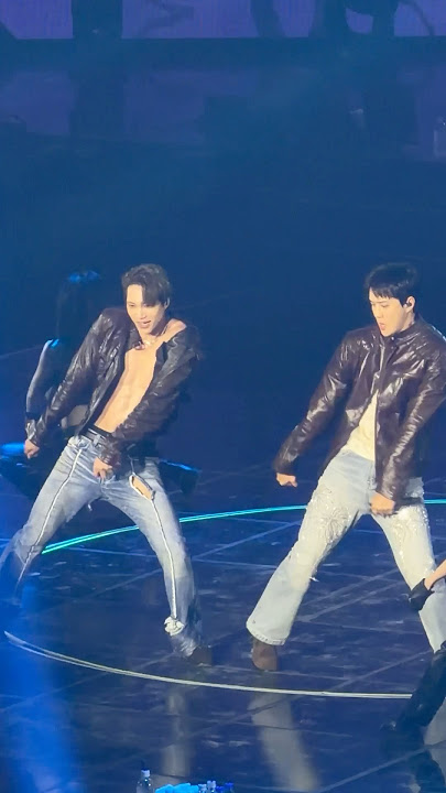 Sehun and Jongin performing ‘On Me’ together at KAION Encore in Seoul Day 3 concert today