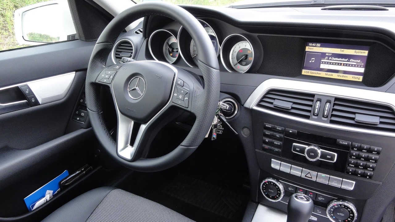 Mercedes Benz C Class Removing installing the central