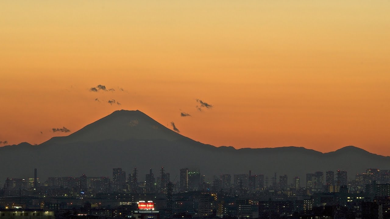 4835 KHz 🇦🇺 Sunrise with ABC Northen Territory. Received in Japan.