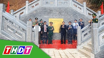 Lễ thượng cờ và gắn biển công trình Cột cờ A Pa Chải | THDT