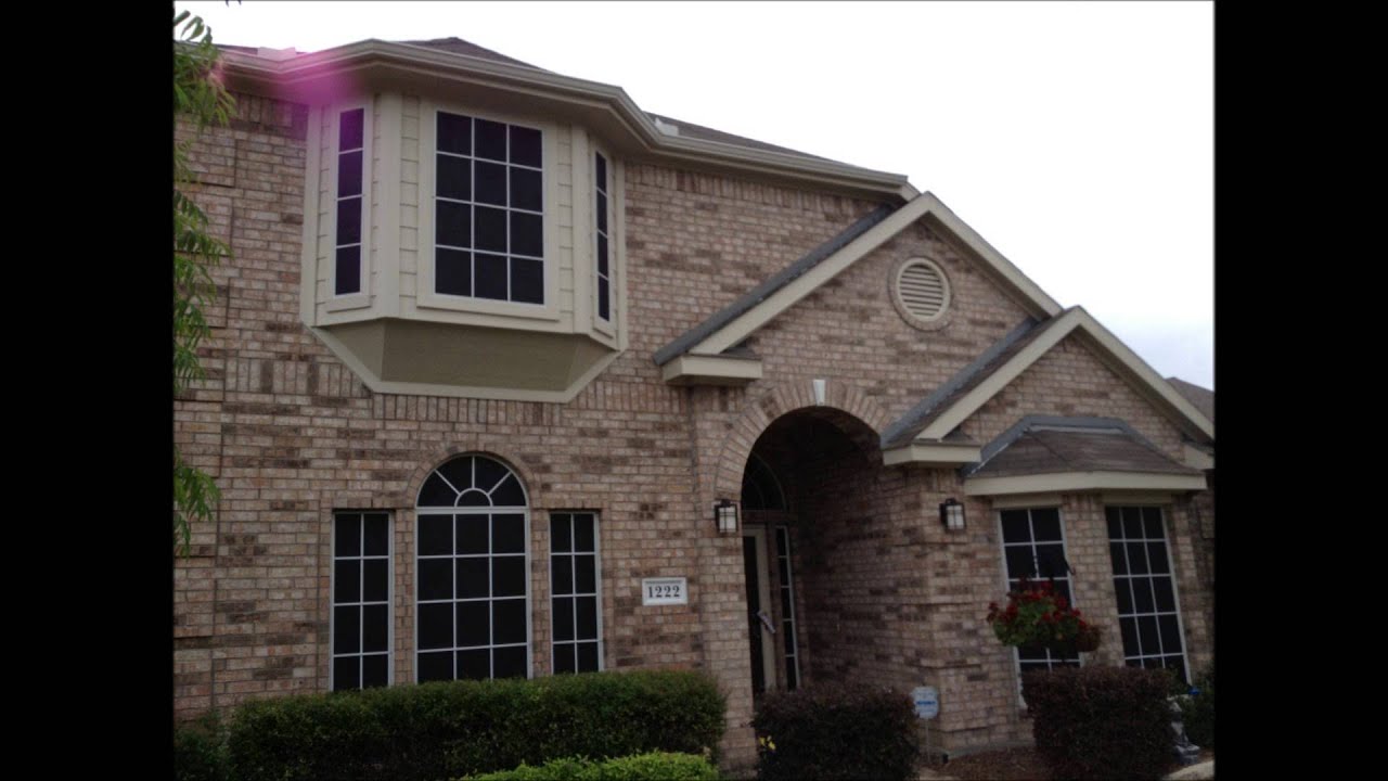 Exterior HOUSE PAINTING in Dallas Texas by Rainy Day