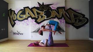 Acroyoga tutorial: Backbird, backbow and walkovers - suitable for total beginners and inter/adv!