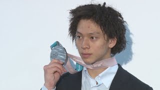 「帰ってきてほっとした」 スノボ 銀 平野選手