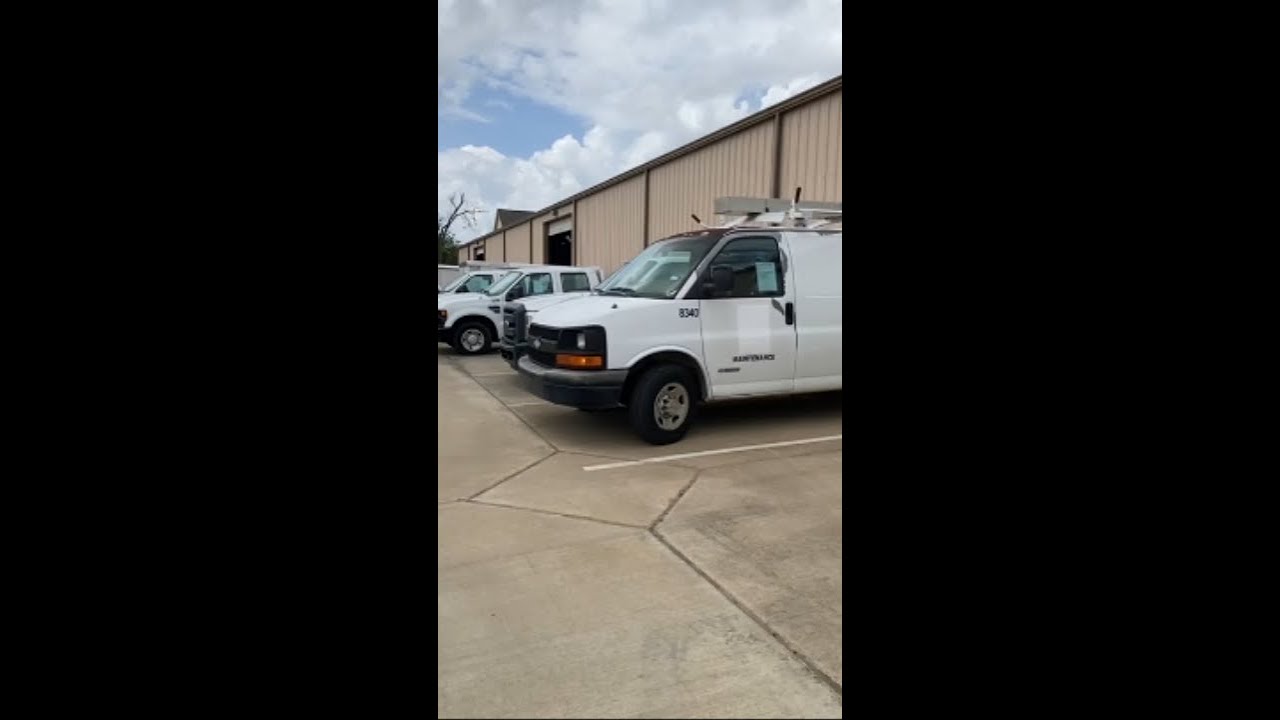 Spring Branch ISD #404 2003 Chevy Express 2500 Cargo Van