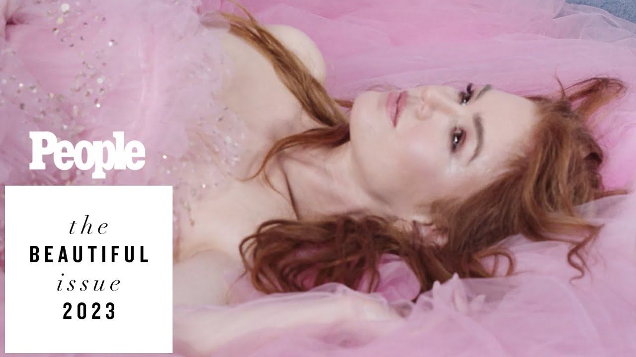 Isla Fisher Reveals Her Go-To-School Drop Off Outfit — And It’s So Relatable | PEOPLE