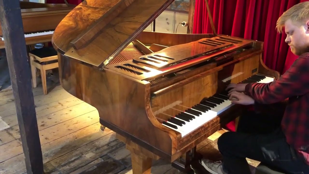 1937 - FEURICH Baby Grandpiano - RESTORED - video 3 [sold] - YouTube