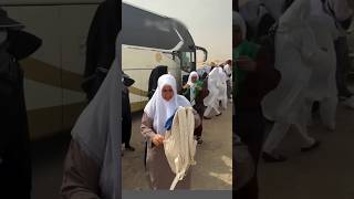 Indonesia Ke Log Flight Ki Intezar Karte Huye  hajj reels
