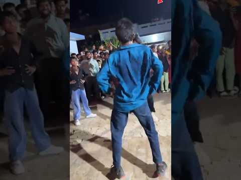 #trending Soge #dance #💞💗💖#bhojpuriyamasti #bhojpurisong .,🫵#inspiration #@Ravi___.Dancer___.555.💗💞👥