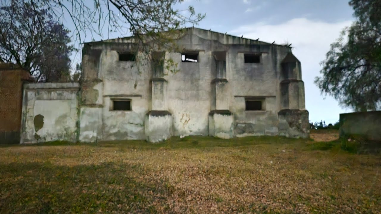 DE NOCHE ES TETRICA DE LA HACIENDA DEL CHARRO NEGRO ESTAS SON SUS TIERRAS
