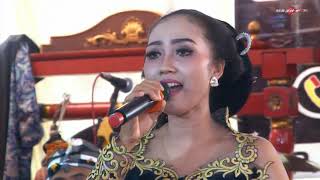 LANGGAM SOPO WONGE VOC. YULI TMII 'BARAKA' CAMPURSARI