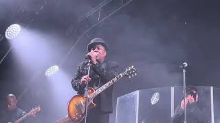 The Jacksons Perform "Love One Another" at Summer Fest in Solihull, England (21 July 2024)