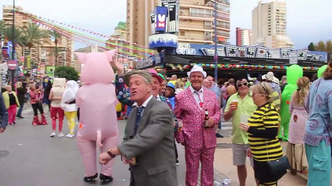 Benidorm Fiestas FANCY DRESS DAY November 2019 part 2 3 YouTube Benidorm Fiestas FANCY DRESS DAY November 2019 part 2 3 YouTube