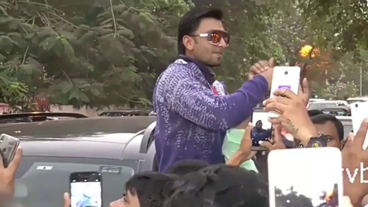 Ranveer Singh Always Makes Happy To Fans salman khan song