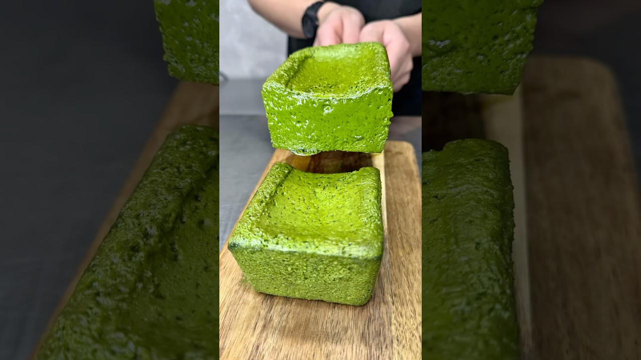 予約1年待ちの抹茶ガトーショコラ🍵