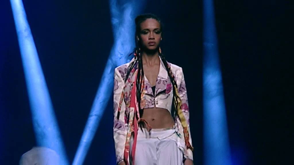 Japan Fashion Days 2012 : défilé AOI Clothing