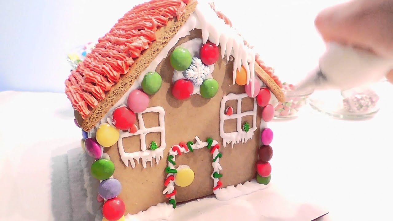 GINGER BREAD HOUSE DECORATION * DIY * CASITA DE NAVIDAD DECORADA girls like you