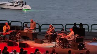 Robert Glasper - Let It Ride (8/12/26 at The Aretha Franklin Amphitheatre in Detroit)