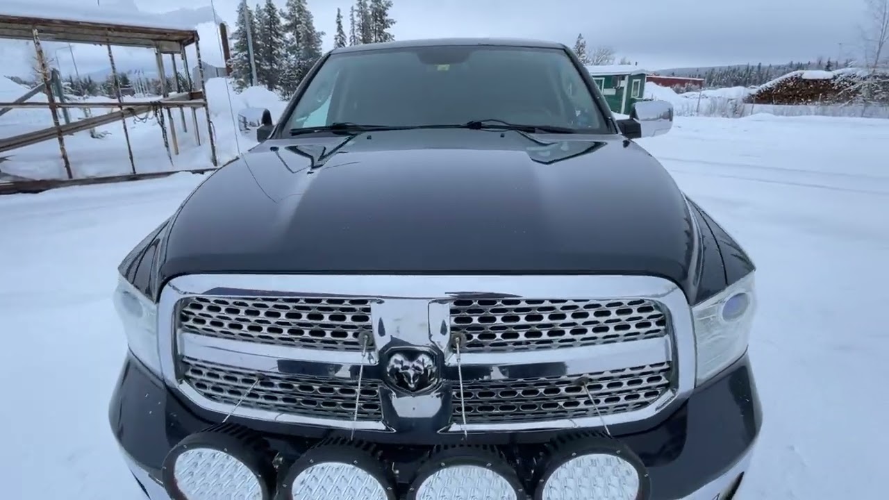 Pickup DODGE RAM 1500 CREW CAB 3.0 V6 ECO DIESEL 4x4 LARAMIE