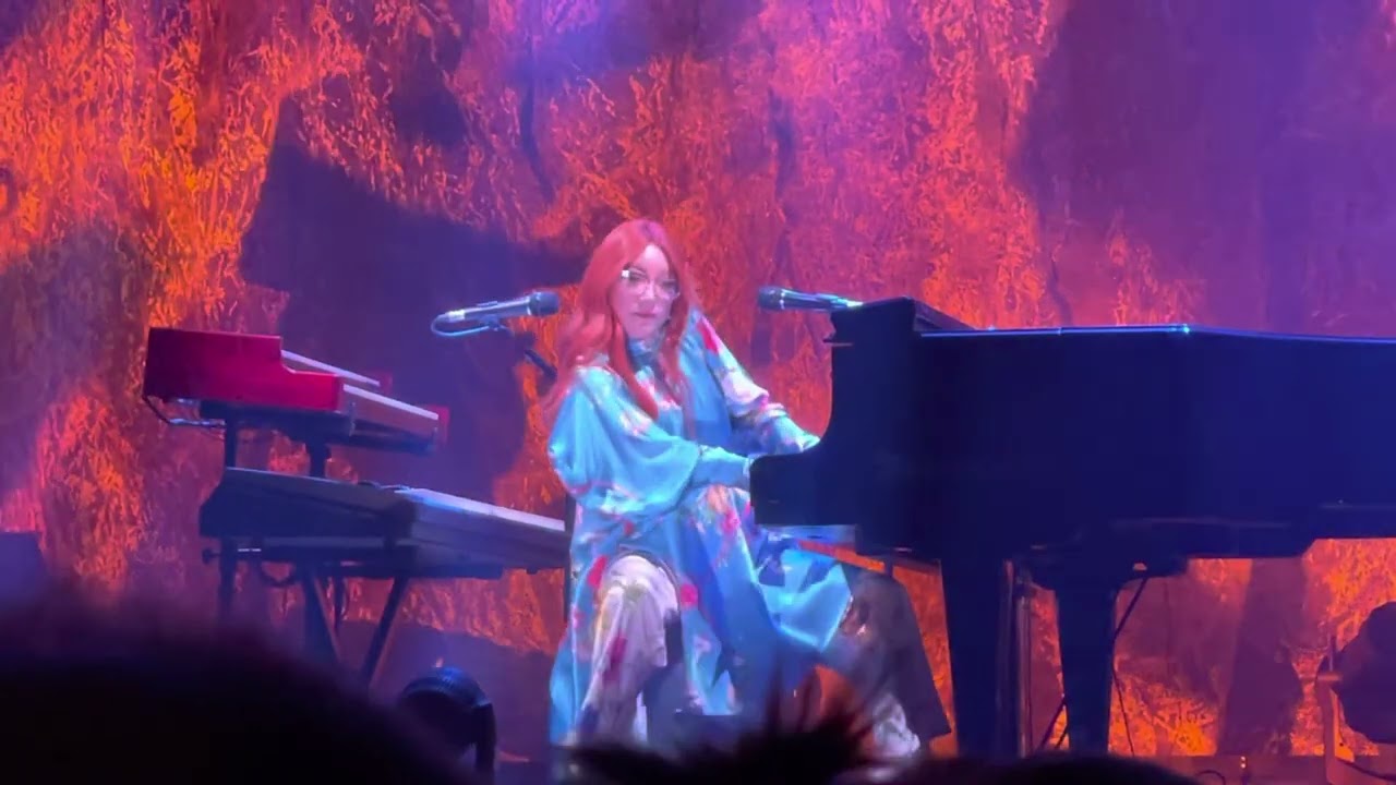 Juarez - Live - Tori Amos - Manchester O2 Apollo 15/3/22 15th March 2022