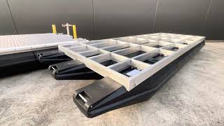 Build your own pontoon boat with this 6.9 x 2.5 tri hull frame and floats.