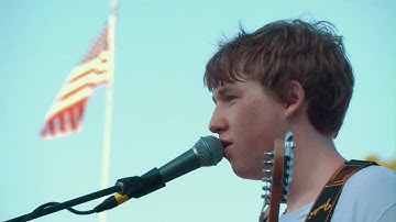A-Side performing Coldplay