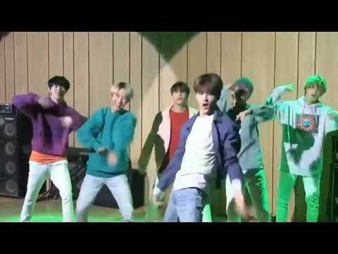 Cuando accidentalmente Jisung toma el café de Jaemin