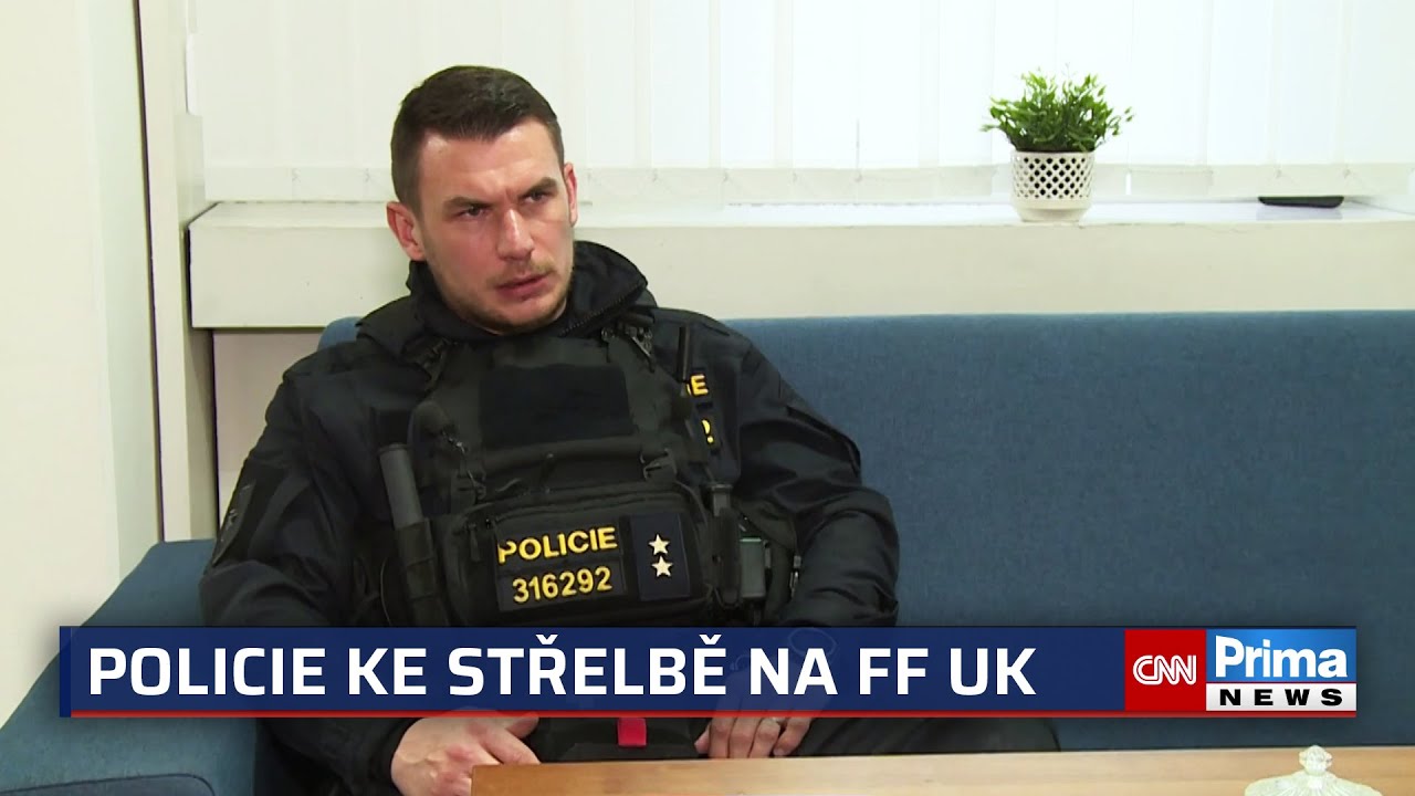 Nejhorší? Když do ticha zvonil mobil, máma na displeji, popsal policista zásah při střelbě