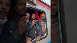 Foreign tourists are amazed by their journey on Indian Railways. #railwaygroupd #railway #train