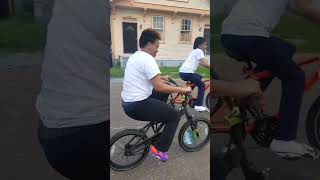 Big Slim シViral シ