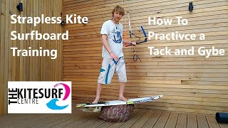 Strapless Kitesurfing - How to do a foot change for a tack and Gybe - Training - The Kitesurf Centre