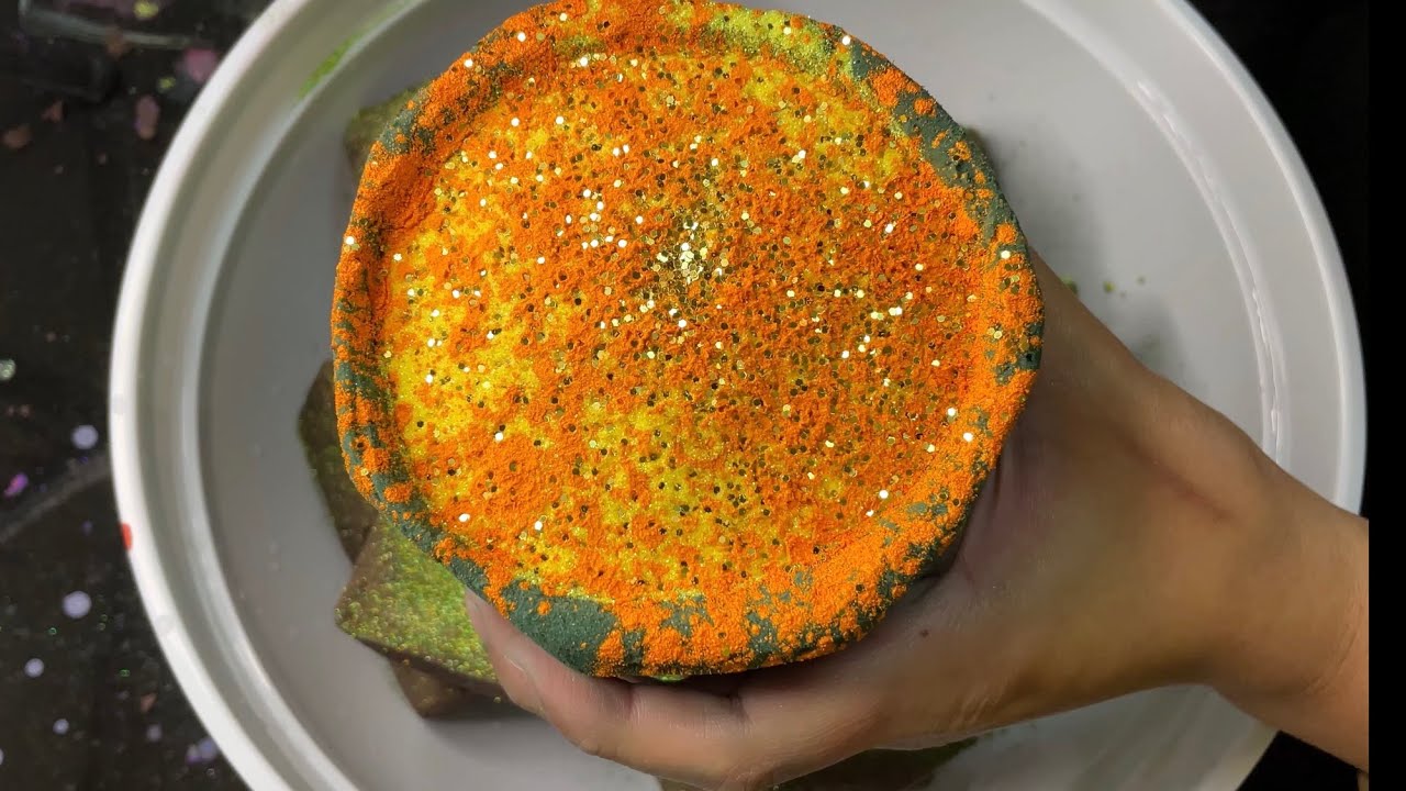 Glitter Bomb Over Sahara Foam Slices