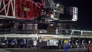 Crawler Crane Transportation using SPMT at Haneda Airport | Japan | DENZAI Group