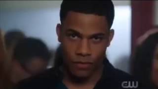 Perreo Intenso De Riverdale Con Rebota De Fondo