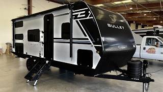 Murphy Bed | Without Slide Out Travel Trailer | Sleeps Up to 8 | 25ft Long 4200Lbs Dry Weight!