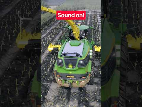 JOHN DEERE vs MUD🔥 #farming #farmingsimulator #silage #tractor #forageharvester