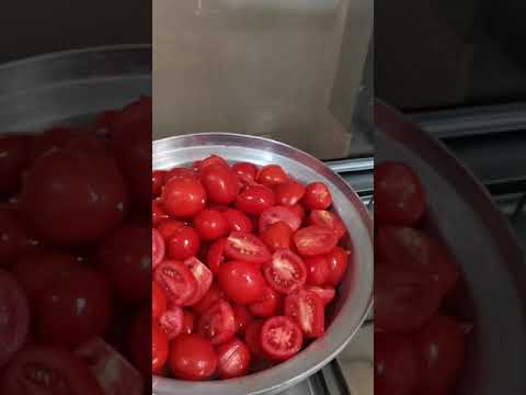 صلصه الطماطم الطبيعية بطريقة جديده وسر اللون الأحمر