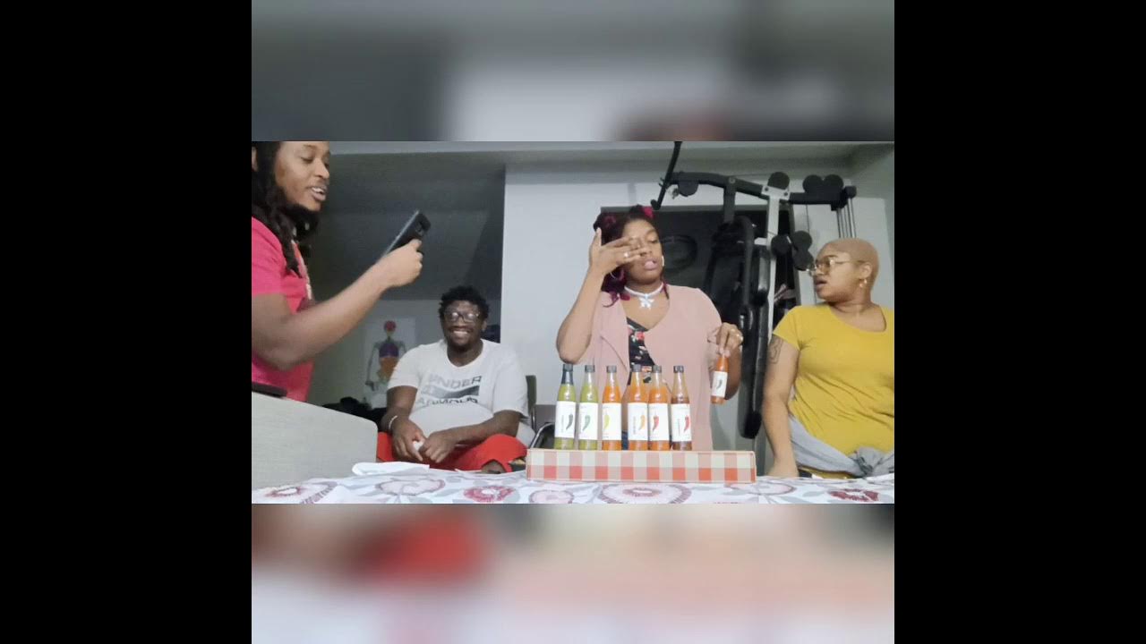 Maud Borup Hot Sauce Challenge come watch us go through it😂😂😂 YouTube