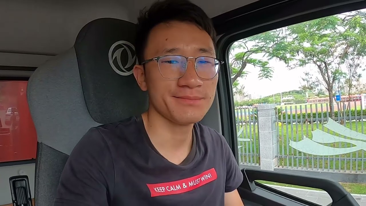 出师不利！大货车第一天开工，没想到竟然趴窝打不着火  #货拉拉