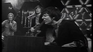 Vignette de la vidéo "Manfred Mann - The Mighty Quinn - Top Of The Pops (1968)"