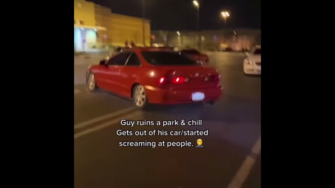 GUNS DRAWN Honda ricer with backfire ruins car meet in San Diego then gets arrested by police