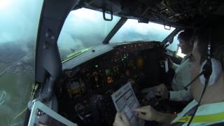 Pilot stories: Evening Approach at Domodedovo