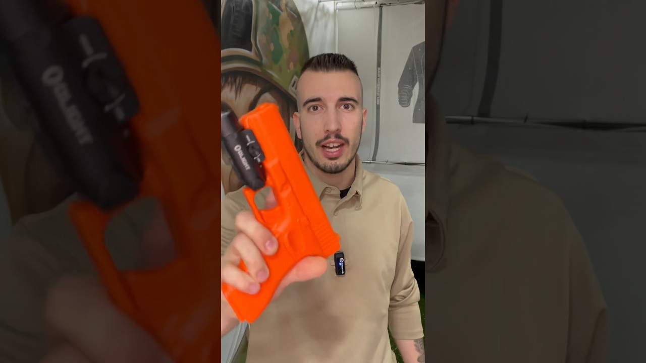 LINTERNA TÁCTICA para PISTOLA PL-3 VALKYRIE de OLIGHT / 