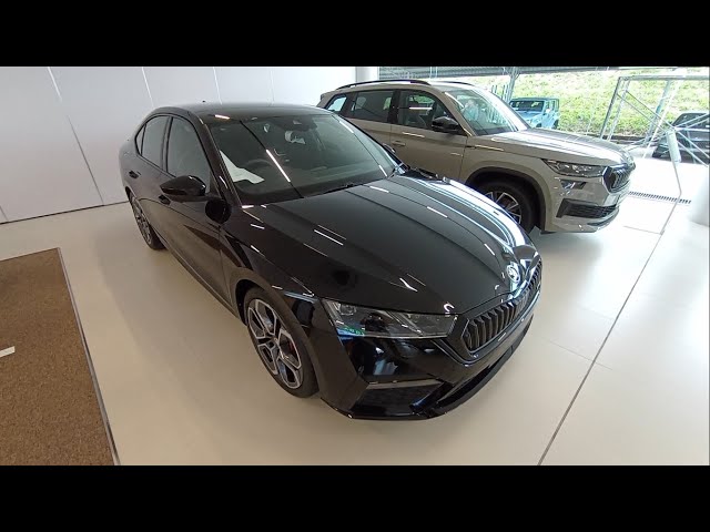 Skoda Octavia RS Black (NX) 2.0 TSI 7AT walkaround exterior and