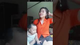 Gagal Buka Baju Mama...