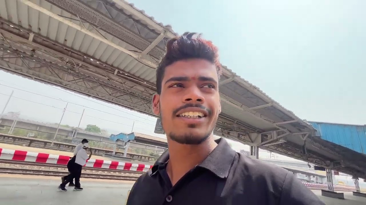 आज गेलो या बाबू ला जेऊन कळंबोली ला 😂