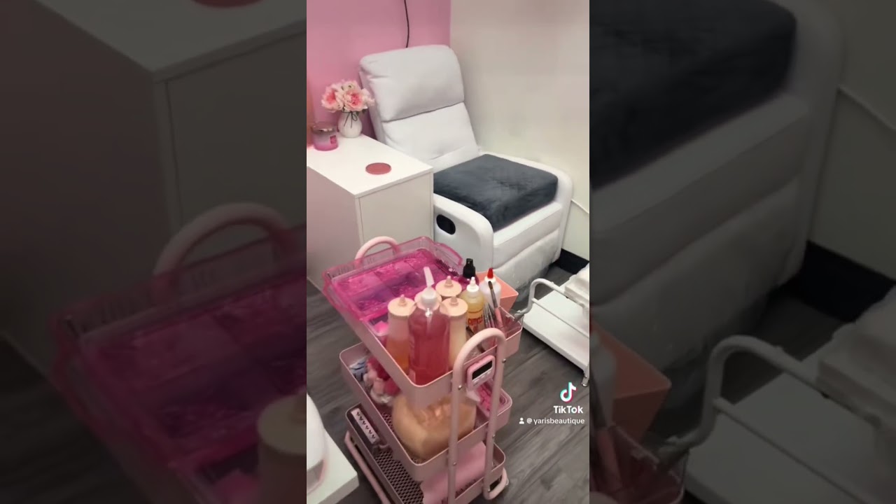 Pedicure station 