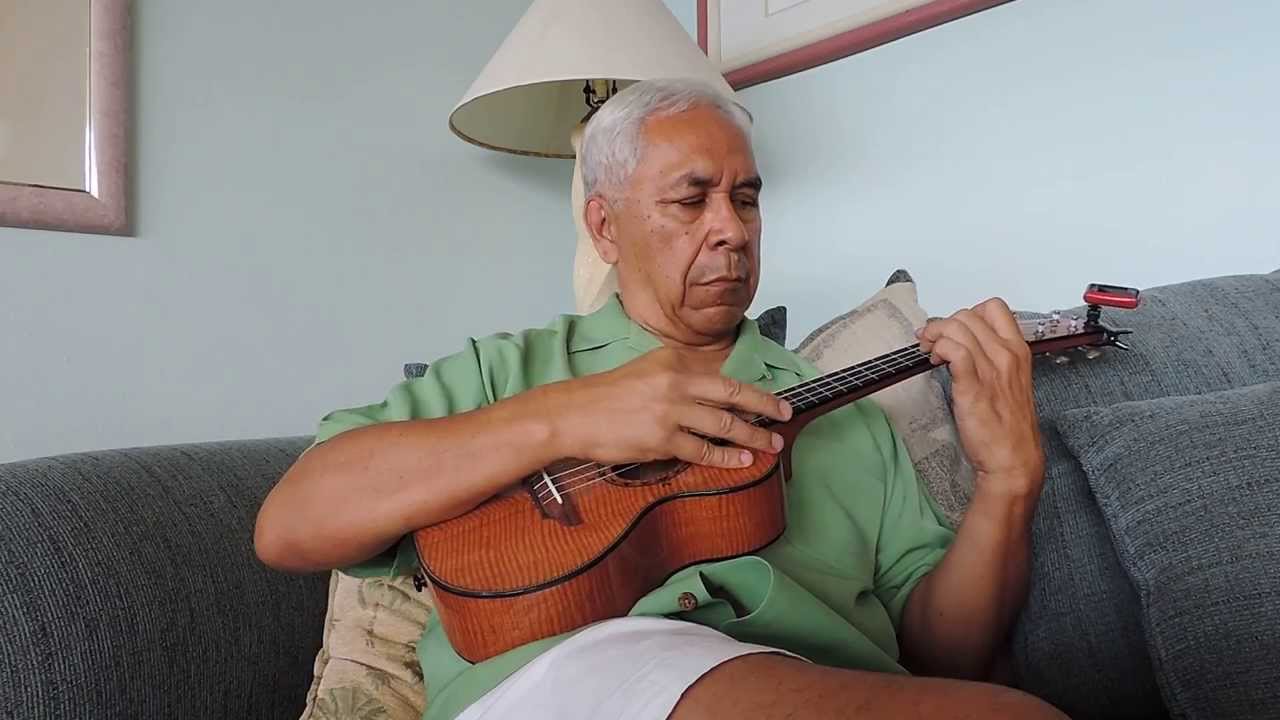 Kimo Hussey Ukulele Video Series: Right Hand Technique
