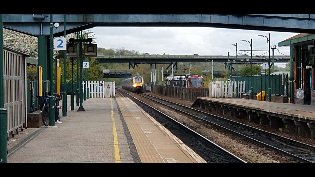 Crosscountry 220006 and 221126 passing though Meadowhall interchange on 1V48 to Bristol Temple Meads