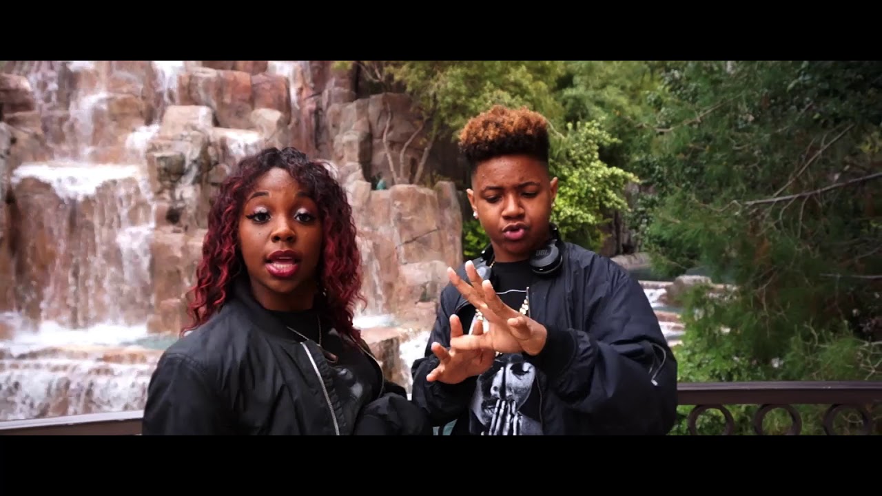 Dejah ft Ax2 